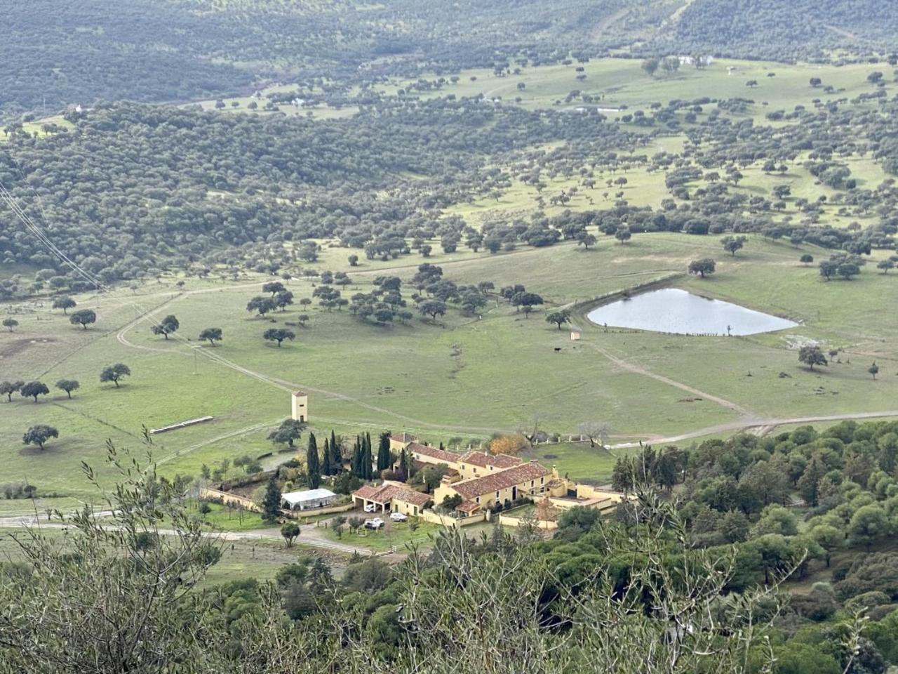 Finca La Alcolehuela En Parque Natural De Despenaperros Санта-Элена Экстерьер фото